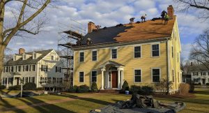 Read more about the article November Roof Care Tips from a Roofing Contractor Williamsburg